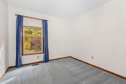 7991 Windsome Ct, Blacklick OH  43004-8104 exterior