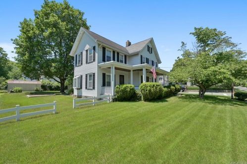 29 Fourth St, Hillburn NY  10931-1196 exterior