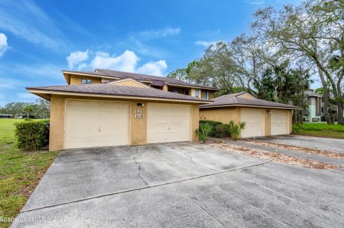 3123 Finsterwald Dr, Titusville, FL 32780-4874