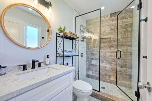 215 Village Run, Encinitas CA  92024-3056 exterior