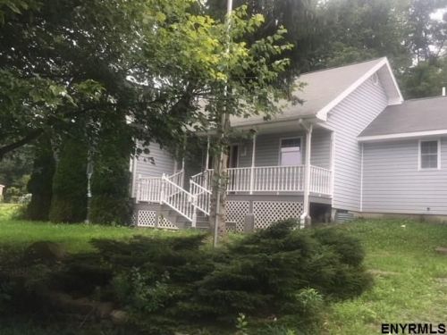 135 Hillside Rd, Mariaville, NY 12137-2801