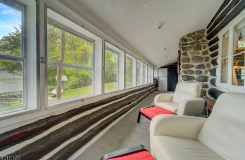 9 Woodside Dr, West Milford Lakes NJ  07480-4246 exterior