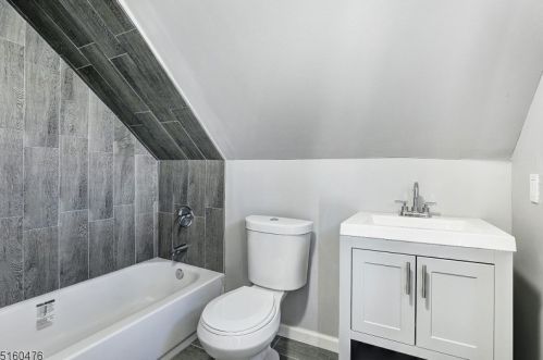 287 Sanford St, East Orange NJ  07018-1018 exterior