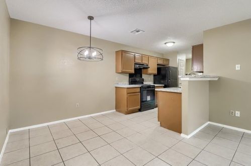 12302 Dellrey Dr, Austin TX 78758-2503 exterior