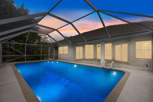 18530 Misty Lake Dr, Jupiter, FL 33458-3783