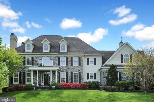 3 Shireton Pl, West Enola, PA 17025-1349