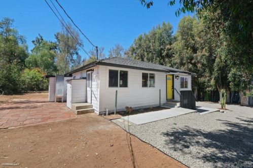 12209 Lemon Crest Dr, Lakeside CA  92040-4123 exterior