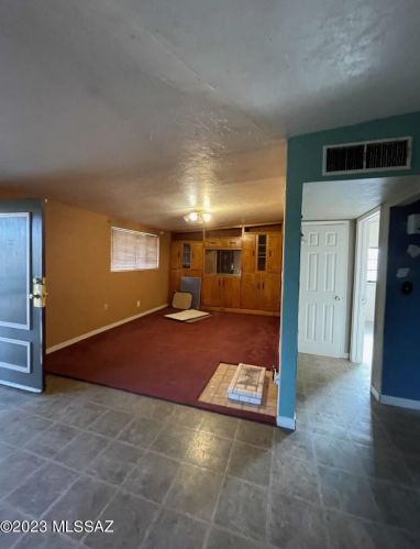 4832 15th Ave, Tucson, AZ 85714-2418
