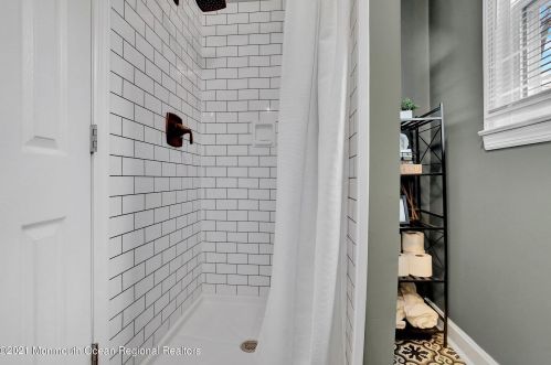 97 Ocean Ave, Middletown NJ  07748-5651 exterior