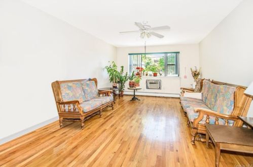 3603 Greystone Ave, Bronx, NY 10463-2045