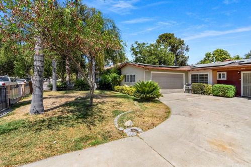 3095 Sepulveda Ave, San Bernardino CA  92404-2330 exterior