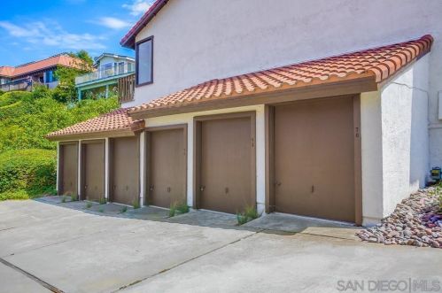 2372 La Costa Ave, Carlsbad CA  92009-6933 exterior