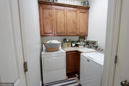2357 Clover Ln, Red Wing MN  55066-4102 exterior