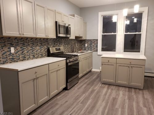 249 17th Ave, Paterson NJ  07504-2003 exterior