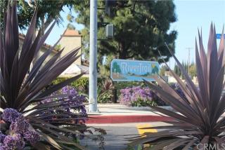 2689 River Trail Rd, Orange, CA 92865-2018