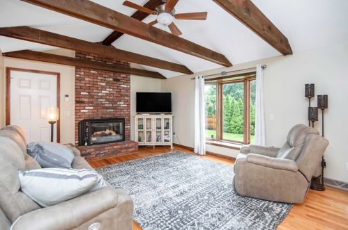 55 Harwich Rd, Springfield MA  01106-1207 exterior