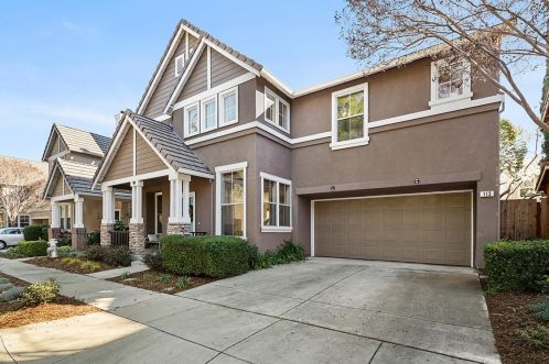 113 Estrada Dr, Mountain View CA  94043-5266 exterior