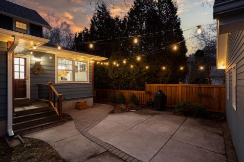 8219 Red Arrow Ct, Milwaukee WI 53213-3023 exterior