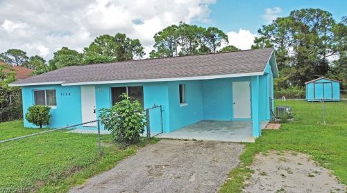 5106 Lee Cir, Lehigh Acres, FL 33971-1037