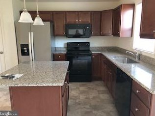 5425 Laurel Valley Ln, West Enola PA  17025-2281 exterior