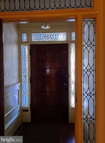 1339 Dekalb St, Norristown PA  19401-3403 exterior