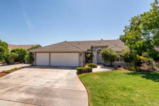 917 Encore Dr, Hanford, CA 93230-6775