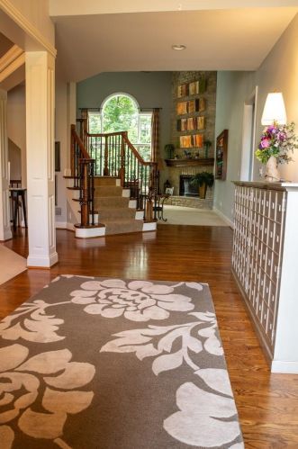 213 Prather Ct, Covington, KY 41017-5639