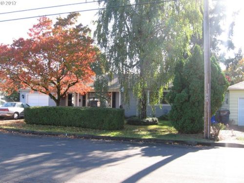645 Berkeley St, Gladstone, OR