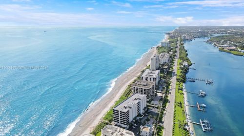 19900 Beach Rd, Jupiter, FL 33469-2853