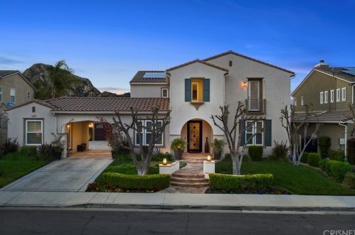 25525 Magnolia Ln, Santa Clarita, CA 91381-1846