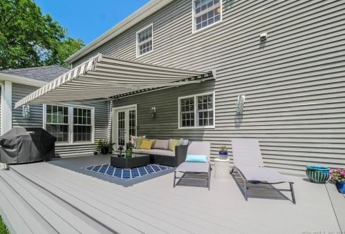 35 Roast Meat Hill Rd, Deep River CT  06419-1425 exterior