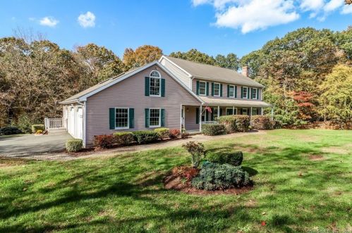 13 Rajcula Farm Rd, Brookfield Center CT  06804-1200 exterior