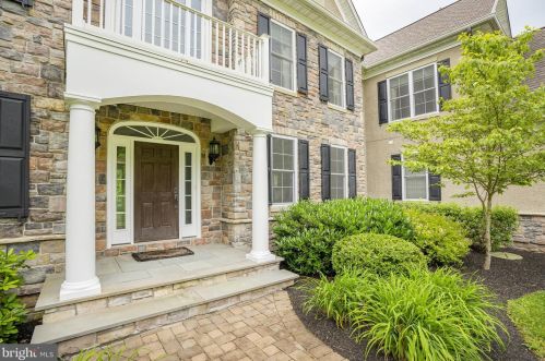 10 Pine Valley Ct, Glen Mills PA  19342-1823 exterior