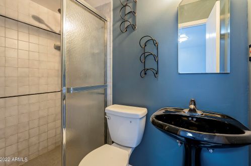 4741 Burgess Ln, Phoenix AZ  85042-5327 exterior