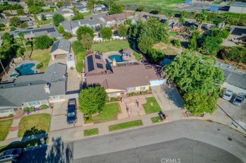 3367 Weatherford Ct, Simi Valley CA  93063-1328 exterior