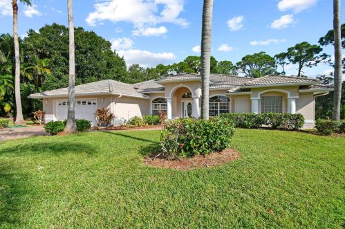 1698 Mockingbird Dr, Fort Pierce FL  34986-2029 exterior