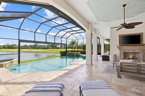 7326 Squires Pl, Naples, FL 34113-3149