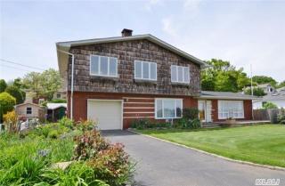 357 Waterside Rd, Northport, NY 11768-1238