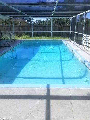 730 Bering Ave, Lehigh Acres, FL 33974-9789