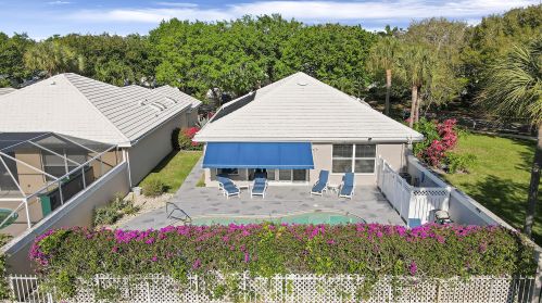 966 Bear Island Cir, West Palm Beach FL  33409-2062 exterior
