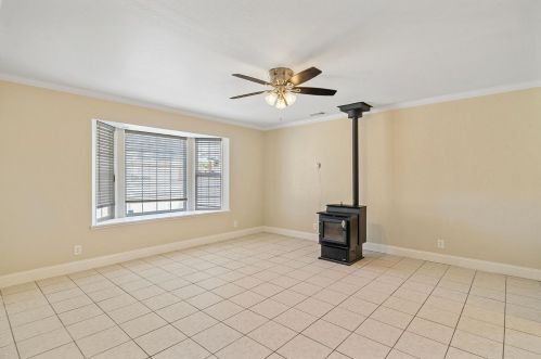 226 Oregon St, Ripon CA  95366-2145 exterior