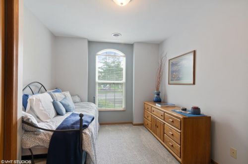 2925 Foggy Glen Dr, Valpo IN  46385-2988 exterior