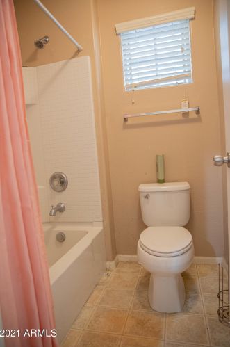 7752 Bonitos Dr, Phoenix AZ  85035-5076 exterior