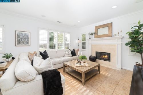 3333 Griffon St, Danville CA  94506-5007 exterior