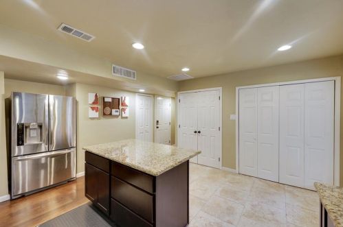 2017 Jennifer Ct, Carrollton TX 75007-3528 exterior