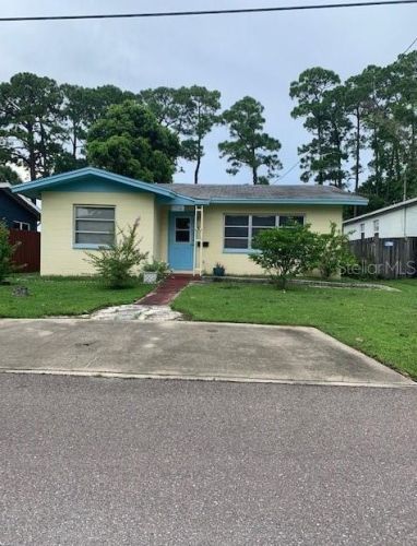 133 50th Ter, Saint Petersburg, FL 33703-3929