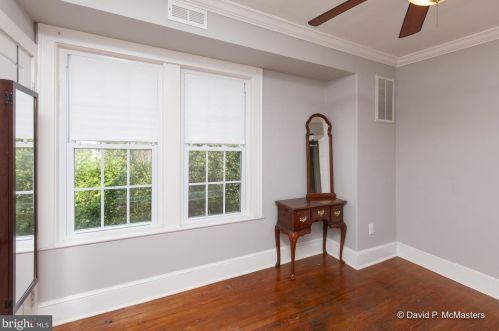 528 Liberty St, Charles Town WV  25414-1830 exterior