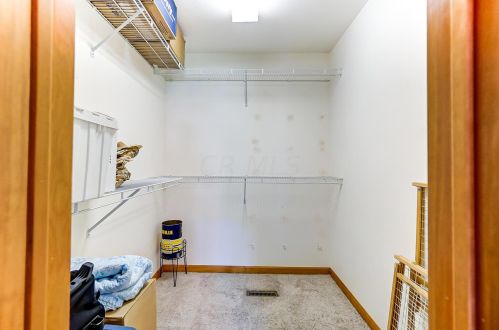 2593 Karok Dr, London OH  43140-9021 exterior