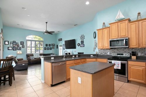 24101 Rialto Way, Mount Plymouth FL  32776-6912 exterior