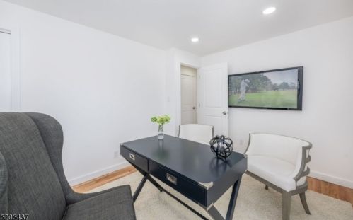 40 Oak St, Lincoln Park NJ  07035-2434 exterior